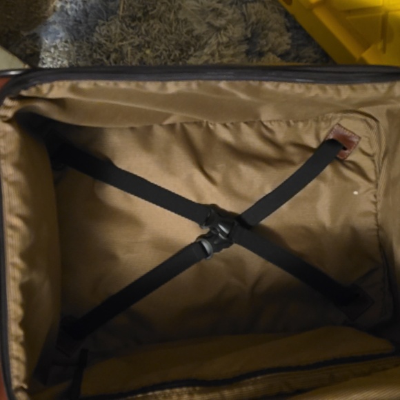 Suitcase - Picture 7 of 8